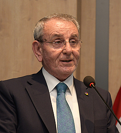 Salih Zeki Murzioğlu Kimdir?