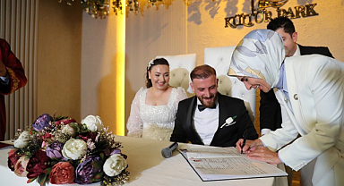 Evlilik Kredisi Başvuruları Başladı: Aile ve Gençlik Fonu 2026'da Artırılıyor